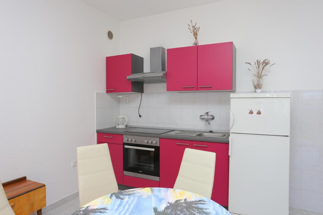 Apartments With A Parking Space Lokva Rogoznica, Omis - 17645 Esterno foto
